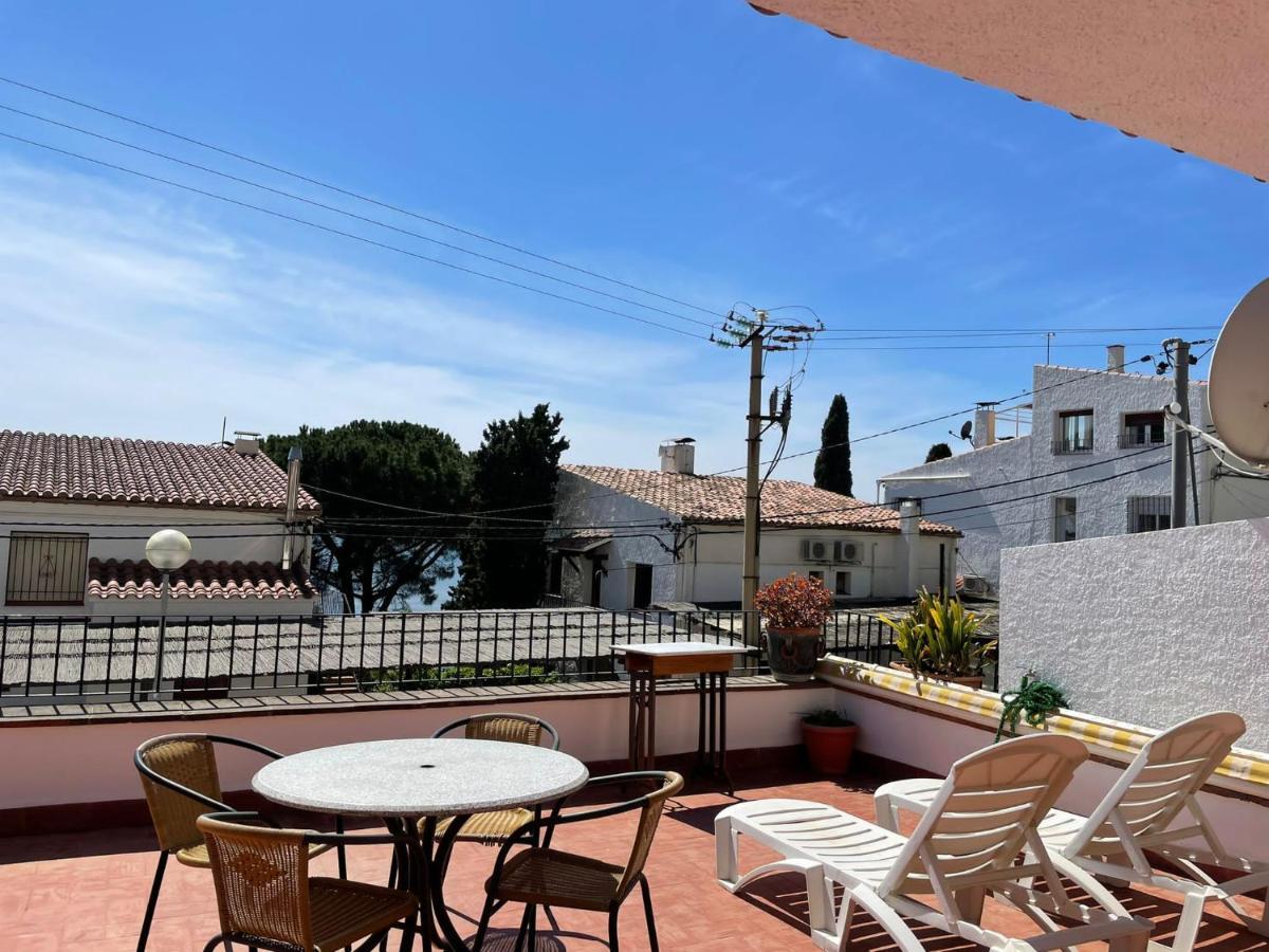 רוזס Apartamento Familiar En Canyelles מראה חיצוני תמונה